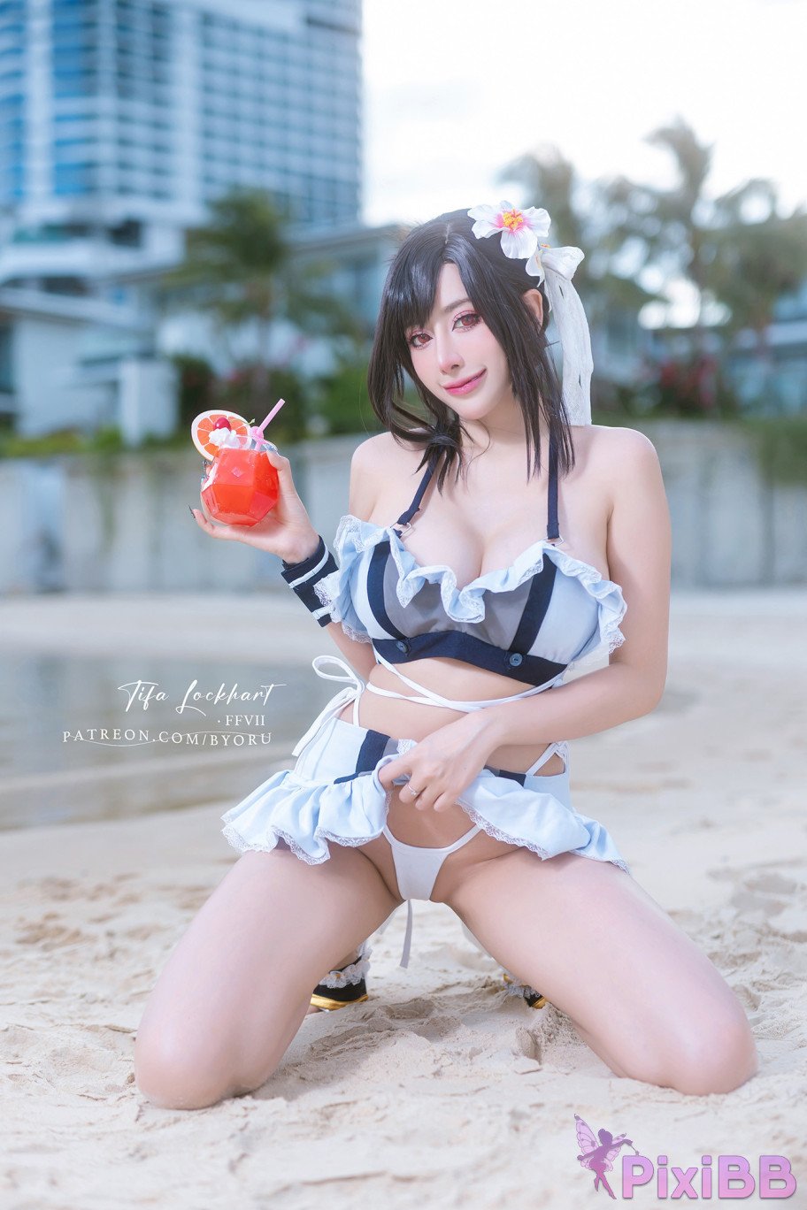 Coser Byoru Tifa FF7r Bikini PixiBB.COM 001