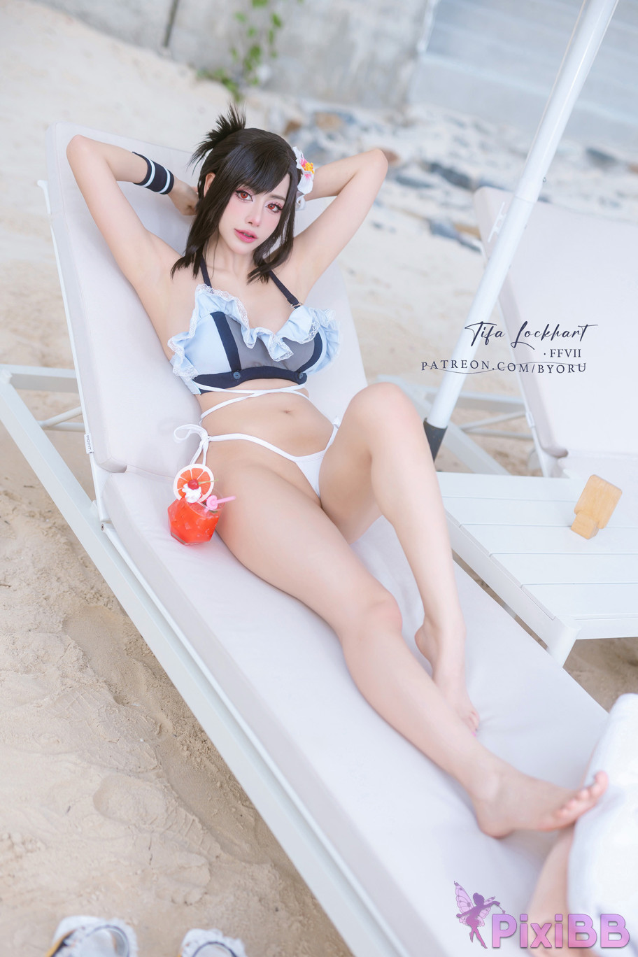 Coser Byoru Tifa FF7r Bikini PixiBB.COM 004