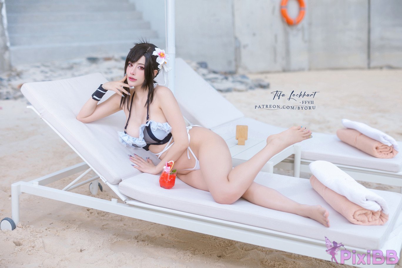 Coser Byoru Tifa FF7r Bikini PixiBB.COM 006