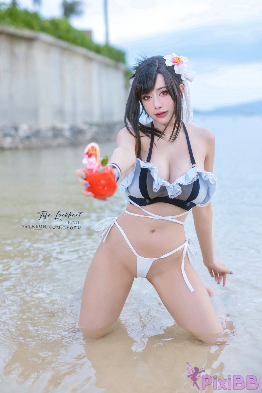 Coser Byoru Tifa FF7r Bikini PixiBB.COM 007