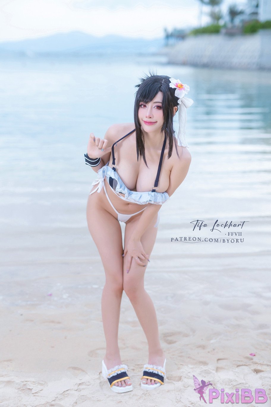 Coser Byoru Tifa FF7r Bikini PixiBB.COM 010