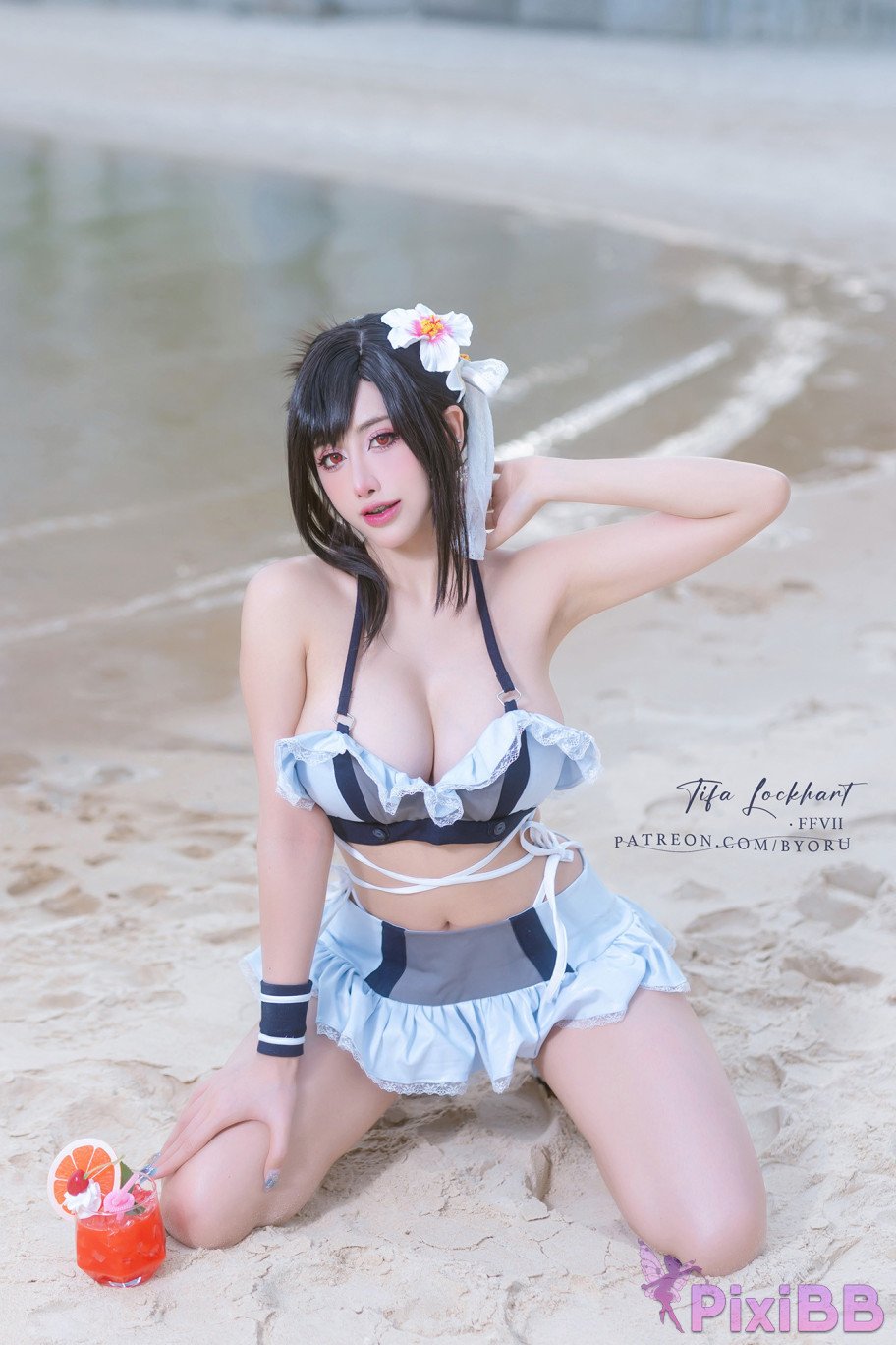 Coser Byoru Tifa FF7r Bikini PixiBB.COM 012