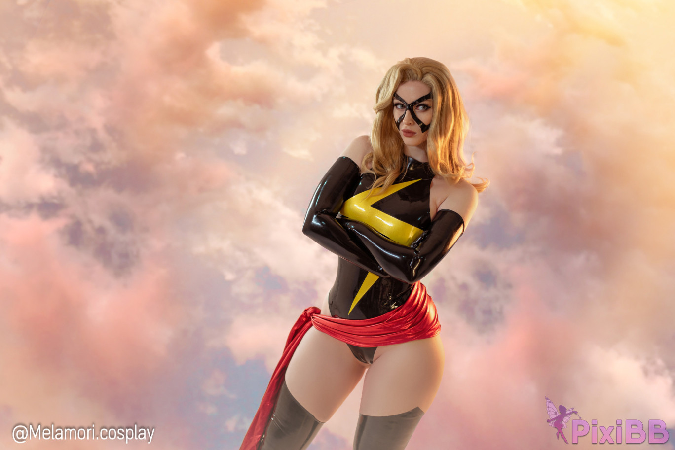 Lady Melamori Ms Marvel Captain Marvel PixiBB.COM 002