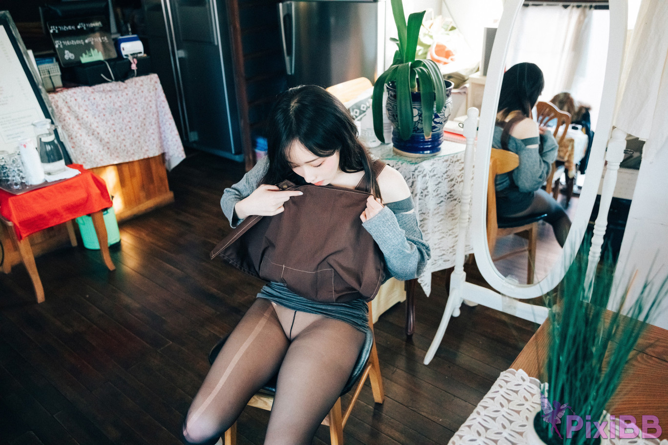 Loozy Bambi Cafe Alba Update HQ PixiBB.COM 160