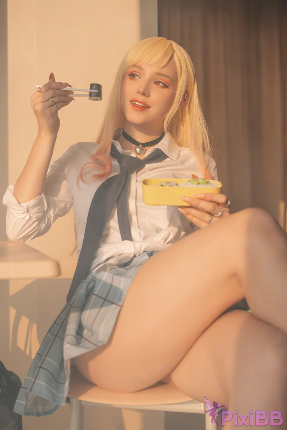 Shirogane sama Marin Kitagawa Set 2 Sono Bisque Doll wa Koi wo Suru PixiBB.COM 021