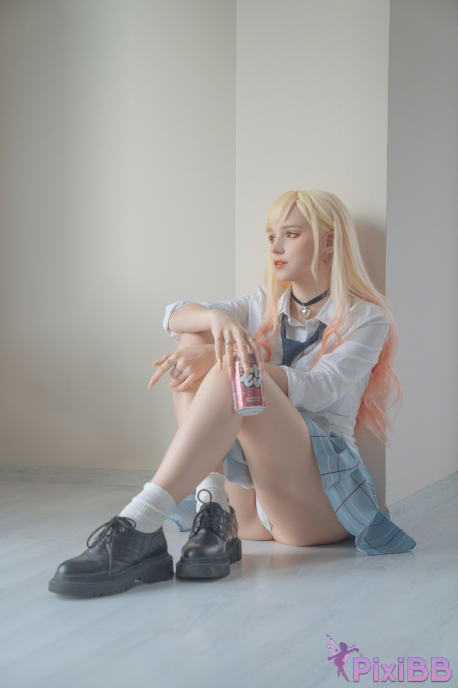 Shirogane sama Marin Kitagawa Set 2 Sono Bisque Doll wa Koi wo Suru PixiBB.COM 033