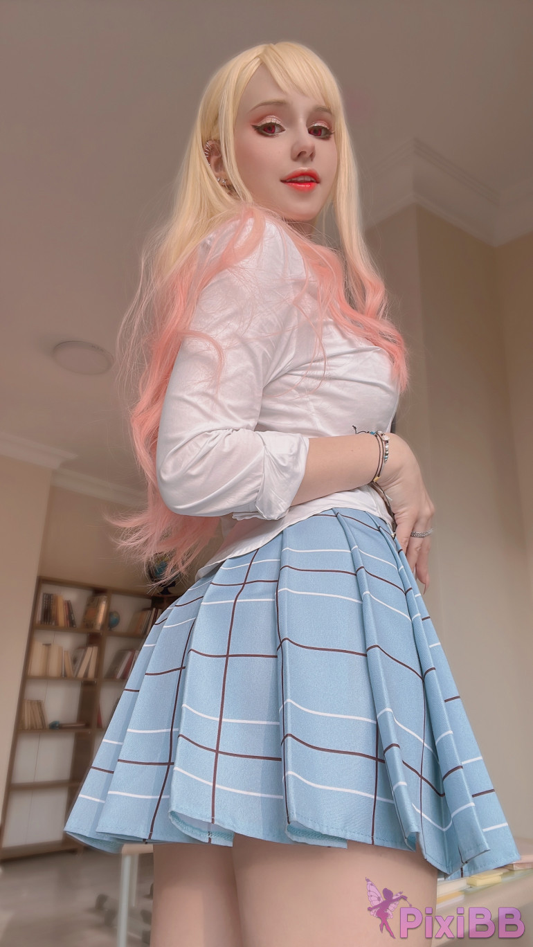 Shirogane sama Marin Kitagawa Set 2 Sono Bisque Doll wa Koi wo Suru PixiBB.COM 055