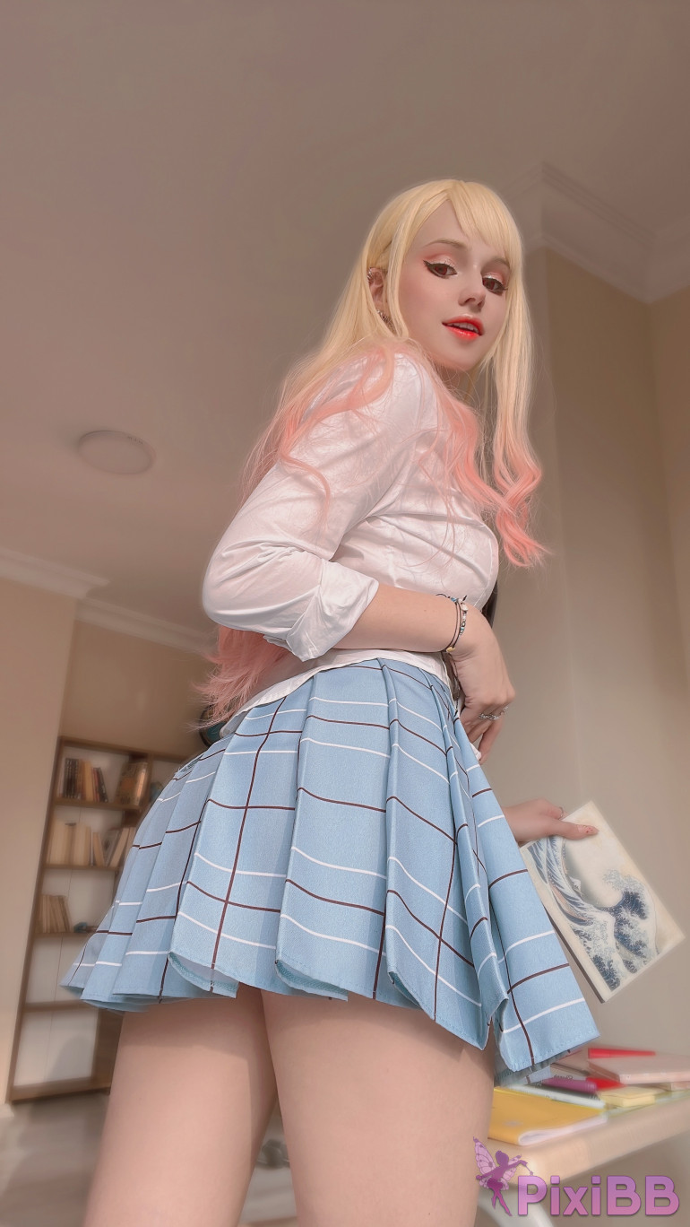 Shirogane sama Marin Kitagawa Set 2 Sono Bisque Doll wa Koi wo Suru PixiBB.COM 056